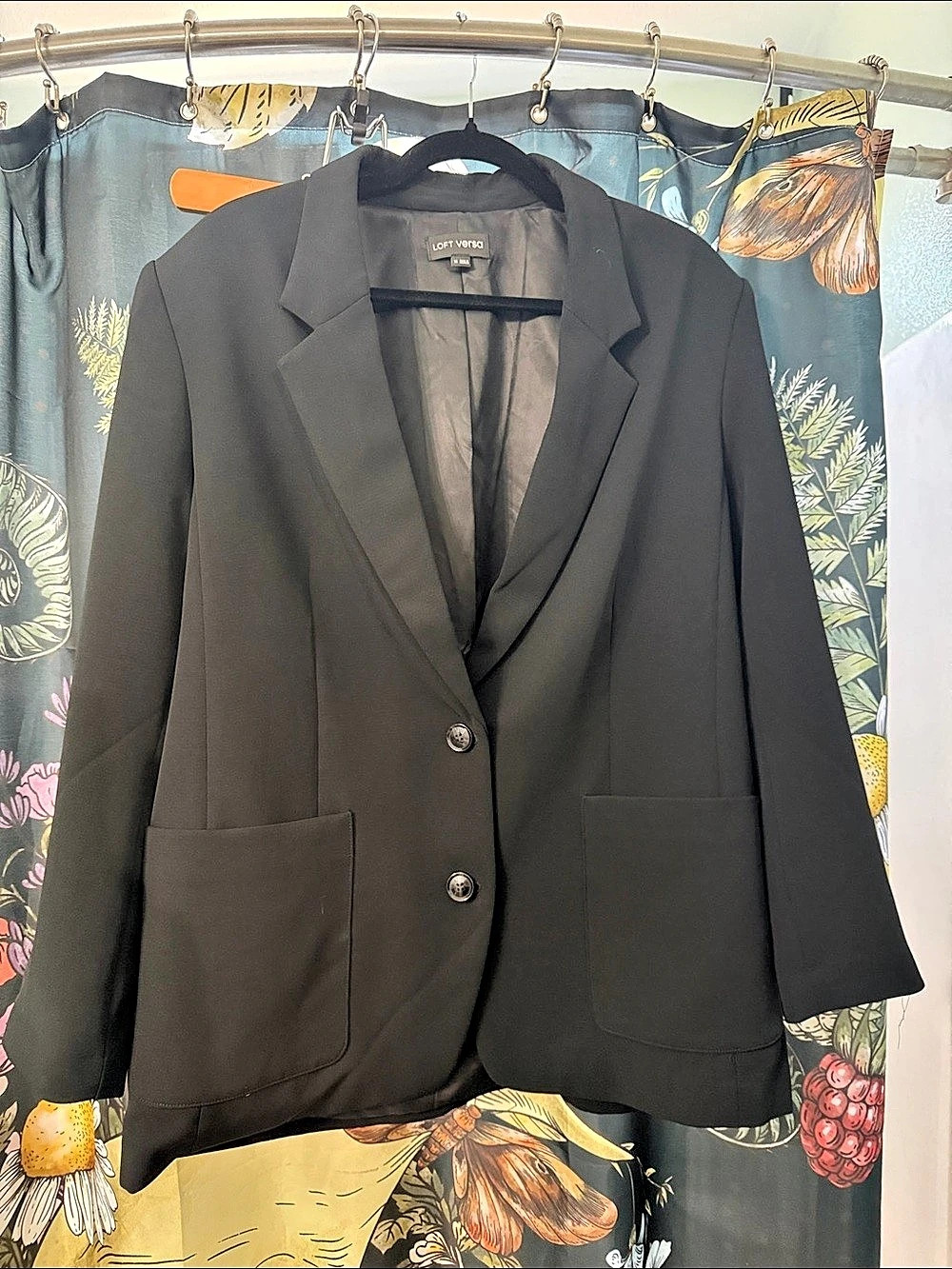 LOFT Black Blazer Size Medium Like New
